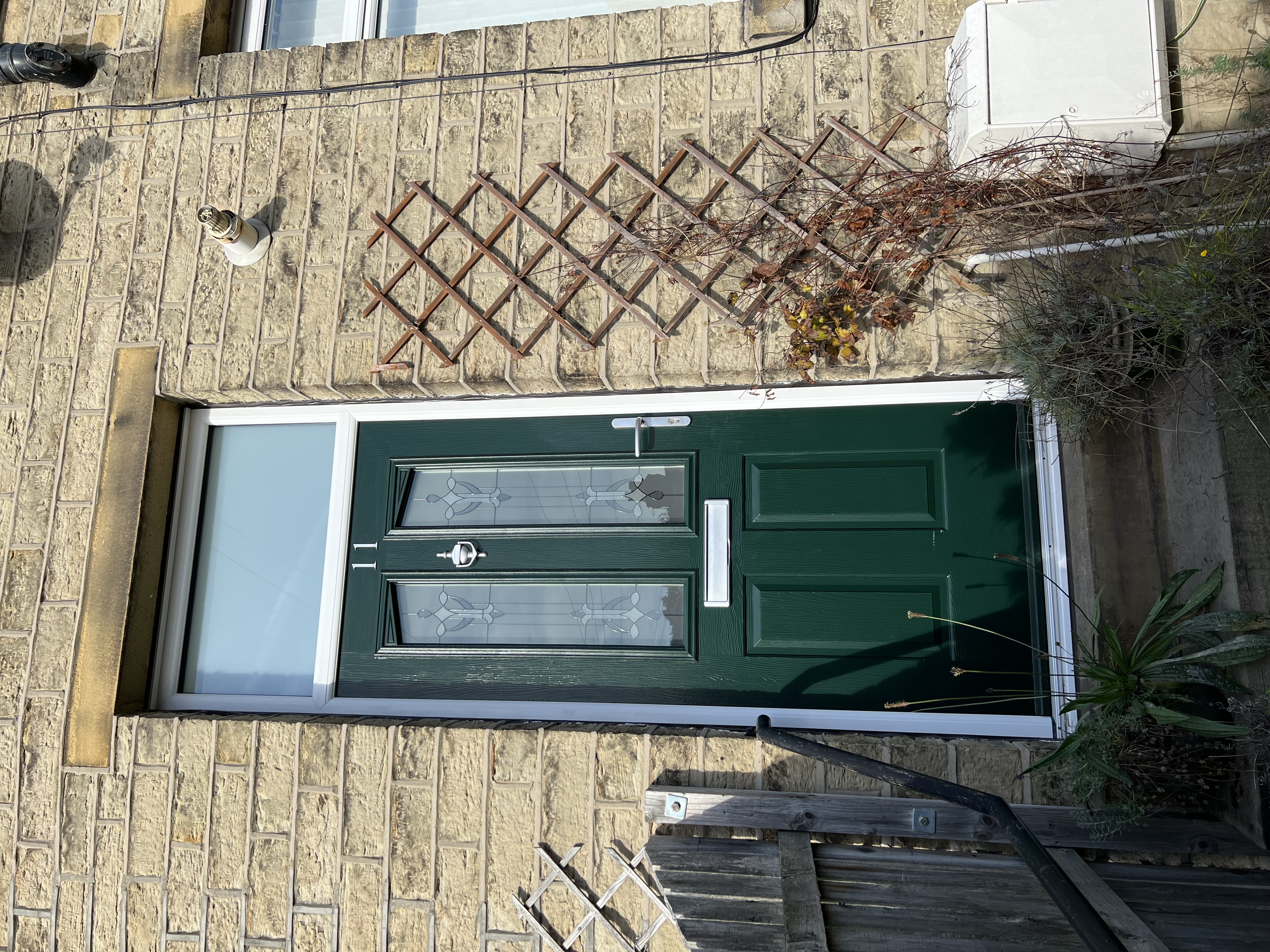 Harlech composite door in Green with Park Lane glass