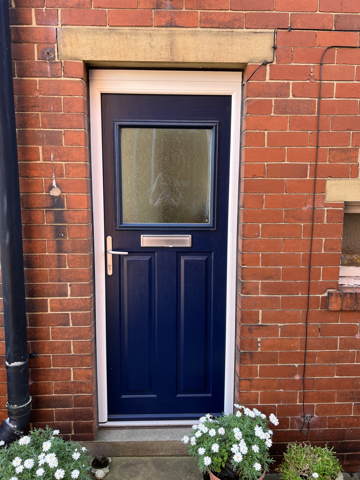 Stirling composite door in Blue with Oakleaf glass