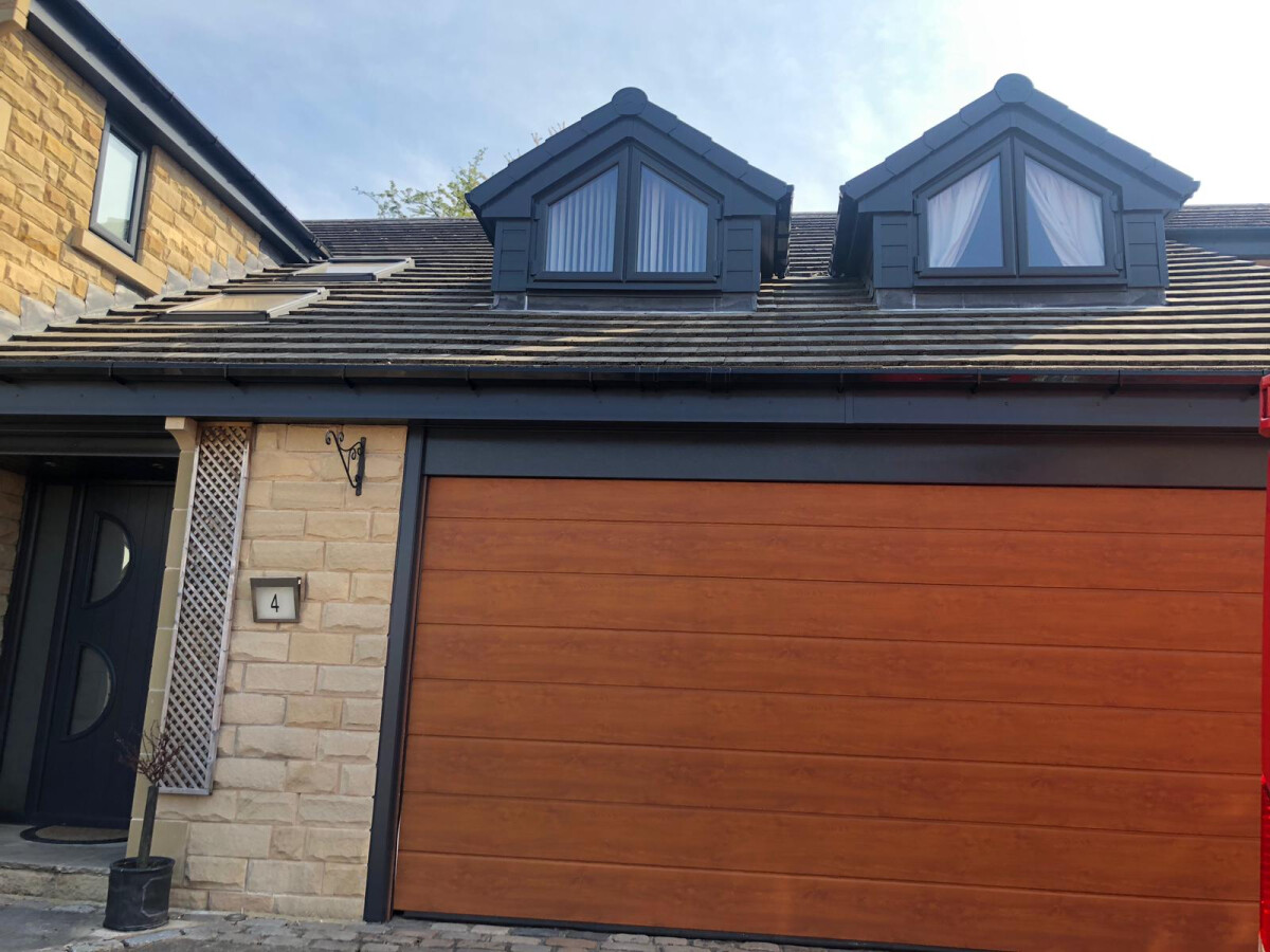 Roofline from Lockwood Windows